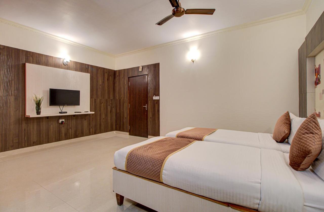Hotel Royal Classio, Μπανγκαλόρ Εξωτερικό φωτογραφία